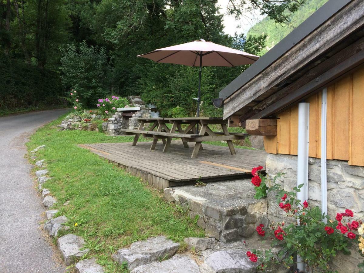 Gite Des Moulins Samoëns Εξωτερικό φωτογραφία